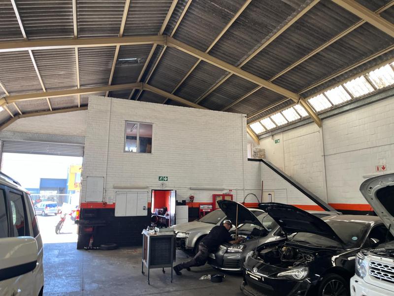 To Let Commercial Property for Rent in Montague Gardens Western Cape
